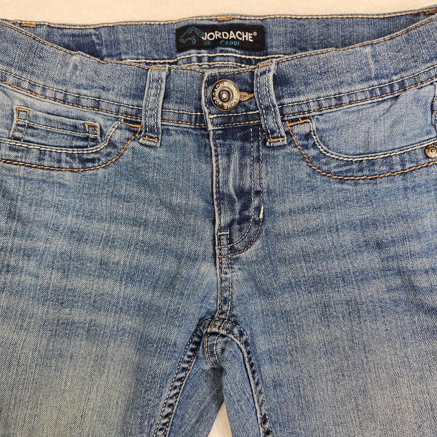 Jordache 7 Denim Capris
