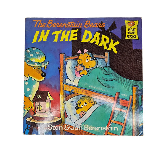 Berenstain Bears In the Dark